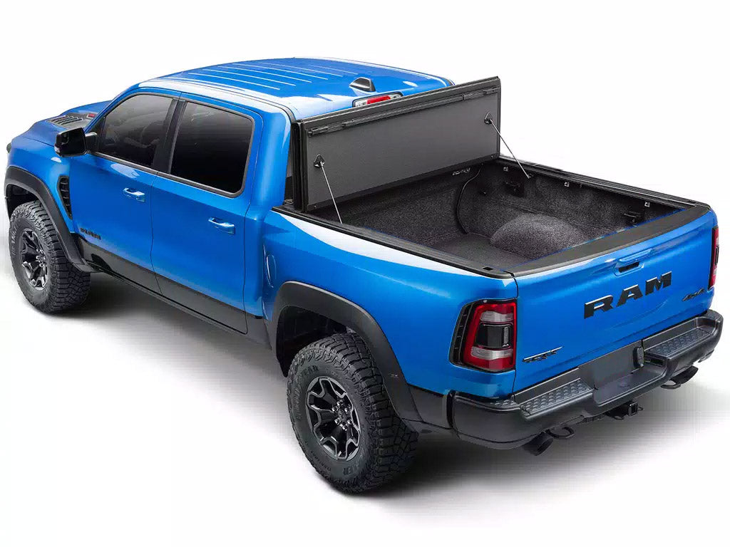 Extang Endure ALX 80424 / Dodge RamBox w/cargo management system 5.7ft 2019-24, "New Body Style" - does not fit with multifunction split tailgate